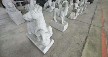 东营芝麻白雕刻 十二生肖 异形雕刻