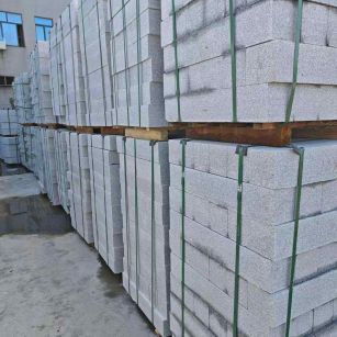 东营芝麻白路牙石，路侧石