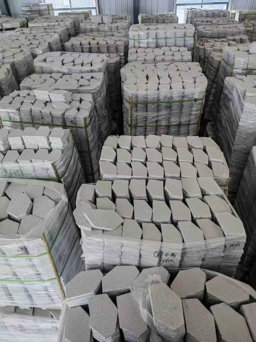 东营芝麻白石材冰裂纹，碎拼。