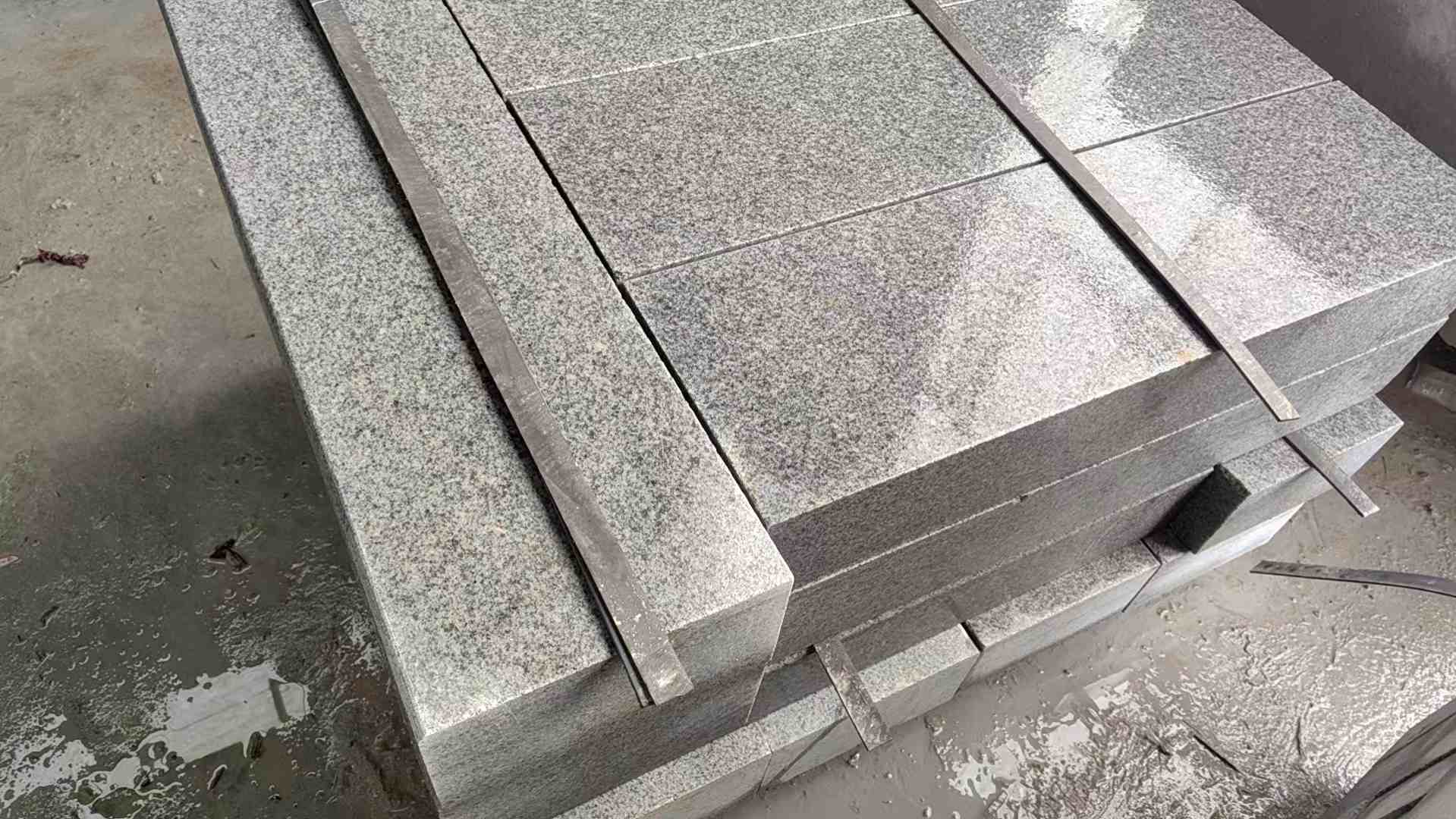 东营芝麻灰 芝麻白 路牙石 路侧石 马路牙子